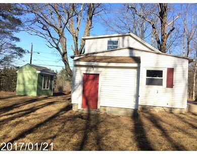 76 Huguenot Rd, Oxford, MA 01540 - photo 5