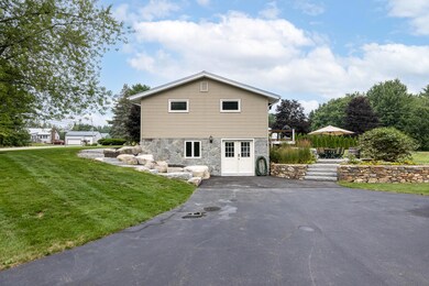 61 Varney Mill Rd Windham ME-large-003-0