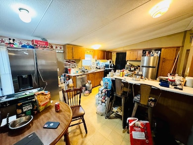 809 Leona St, Bristol, TN 37620 - photo 6