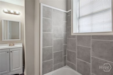 1306 E 35th St, Savannah, GA 31404 - photo 4