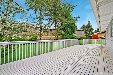 17512 Clover Rd, Bothell, WA 98012 - photo 3