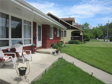 282 Stenzil St, North Tonawanda, NY 14120 - photo 5