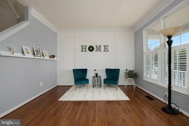 43066 Barons St, Chantilly, VA 20152 - photo 4