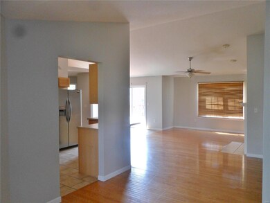 6700 Crossington Dr, Maryville, IL 62062 - photo 2