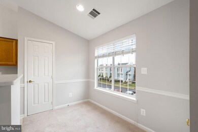 11006 Koman Cir unit 302, Manassas, VA 20109 - photo 4