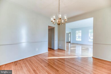 10331 Halton Terrace, Lanham, MD 20706 - photo 4