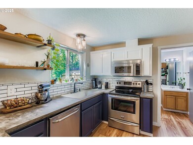 1144 SW Ivory Loop unit 35, Gresham, OR 97080 - photo 7