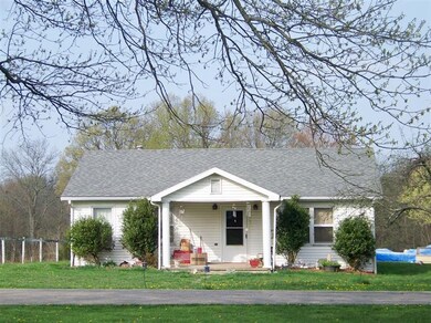 1806 Old Frankfort Rd, Lawrenceburg, KY 40342 - photo 3