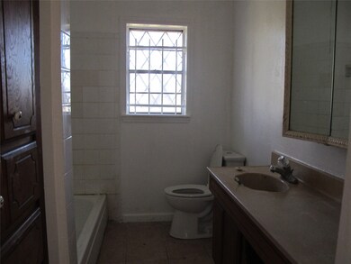 10316 Aldine Westfield Rd, Houston, TX 77093 - photo 5