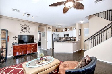 Living room 2