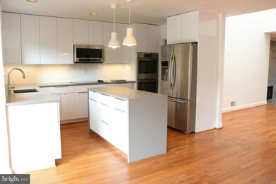 5329 Strathmore Ave, Kensington, MD 20895 - photo 5