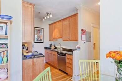 61 Park Dr unit 10, Boston, MA 02215 - photo 6