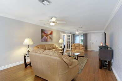 814 S Palmway Living Room_Dining Area