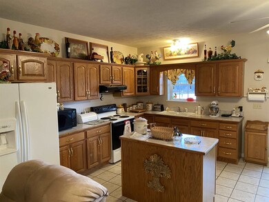 1628 900 N, Chrisney, IN 47611 - photo 4