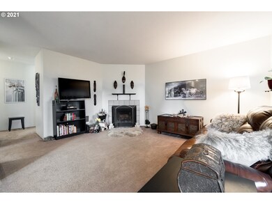 20120 Larkspur Ln unit 82, West Linn, OR 97068 - photo 5