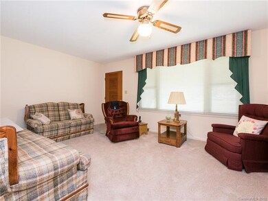 112 Parker Dr, Gastonia, NC 28056 - photo 5