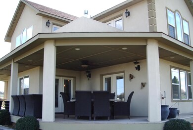 2170 Selah Loop Rd, Selah, WA 98942 - photo 4