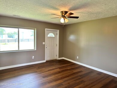 539 Bethel Church Rd, Mount Washington, KY 40047 - photo 2