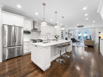 4834 N Damen Ave unit 1, Chicago, IL 60625 - photo 2