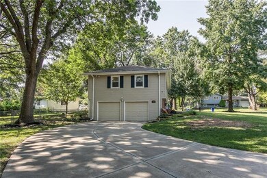 7211 Goddard St, Shawnee, KS 66203 - photo 3