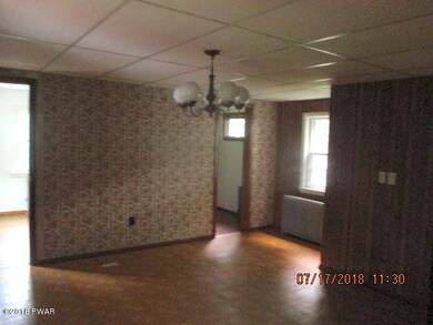 320 Highland St, Hawley, PA 18428 - photo 3