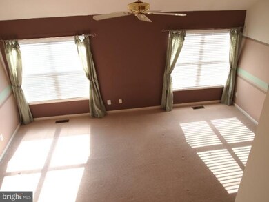 2553 James Monroe Cir, Herndon, VA 20171 - photo 4