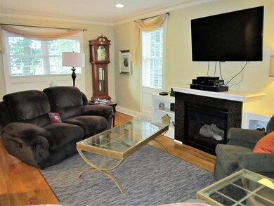 79 Sears Island Dr, Worcester, MA 01606 - photo 5