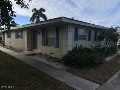 1124 Highlands Dr, Naples, FL 34103 - photo 2