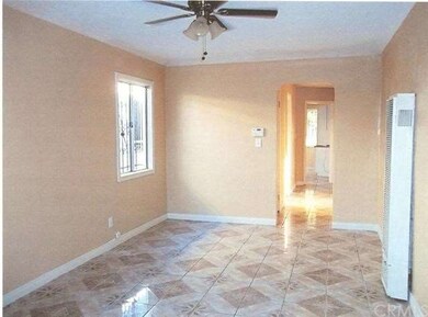 446 W Peach St, Compton, CA 90222 - photo 3