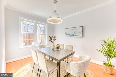 726 Hobart Place NW, Washington, DC 20001 - photo 7