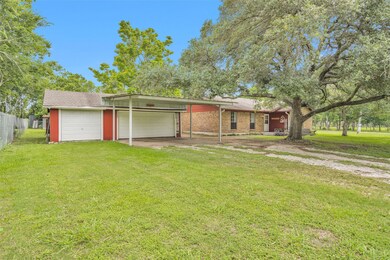 8906 Ridgecrest Dr, Manvel, TX 77578 - photo 5