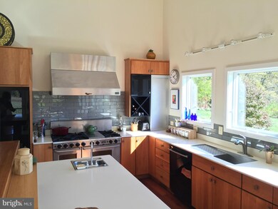 16012 Purcellville Rd, Hillsboro, VA 20132 - photo 6