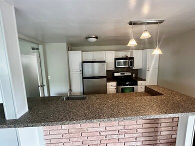 2210 Brun St unit 6, Houston, TX 77019 - photo 5