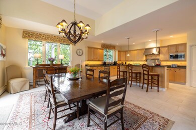 1792_winslow_rd_interior_dining_b