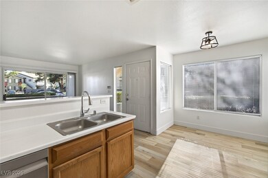 3141 Key Largo Dr unit 104, Las Vegas, NV 89120 - photo 7