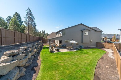 61060 SE Stari Most Loop, Bend, OR 97702 - photo 2