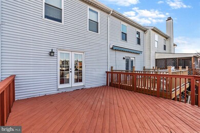 126 Highshire Ct, Dundalk, MD 21222 - photo 5