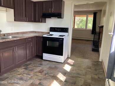 1920 W 32nd Ave unit 2, Anchorage, AK 99517 - photo 2