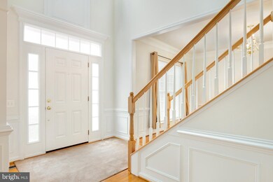 8978 Birch Bay Cir, Lorton, VA 22079 - photo 2