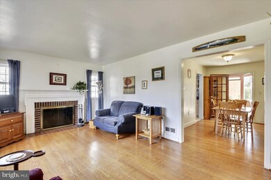 116 Meem Ave, Gaithersburg, MD 20877 - photo 4