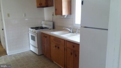 17 E Summit St unit GARAGE APARTMENT, Mohnton, PA 19540 - photo 2