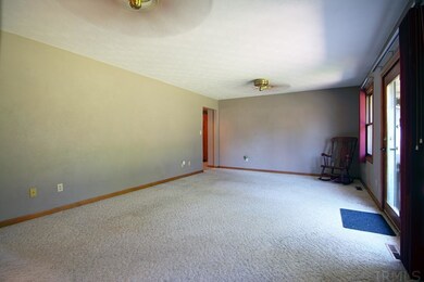 57225 Sequoia Dr, Goshen, IN 46528 - photo 4