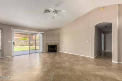 820 N Criss St, Chandler, AZ 85226 - photo 4