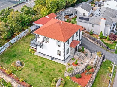 405 E Warren St, Fall River, MA 02723 - photo 4