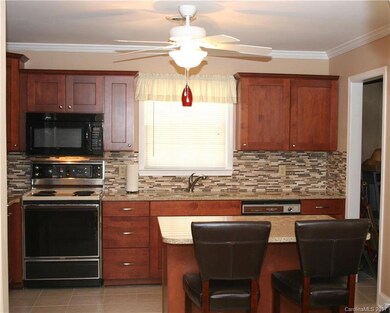 403 Jane Sowers Rd, Statesville, NC 28625 - photo 6