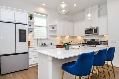 4310 Marina St unit B, Houston, TX 77007 - photo 6