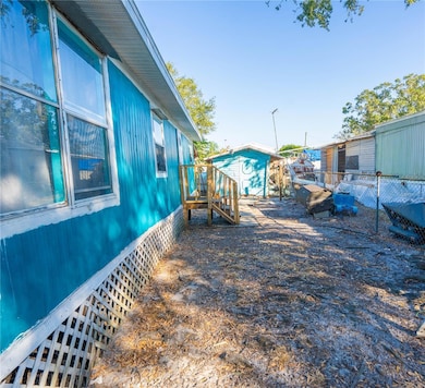 201 Maple St, Winter Haven, FL 33880 - photo 2