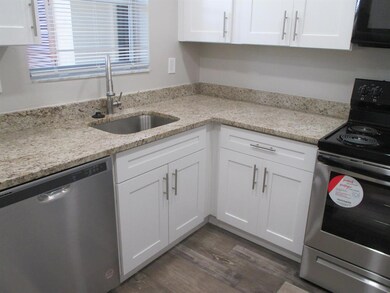 135 Lake Frances Dr, West Palm Beach, FL 33411 - photo 6