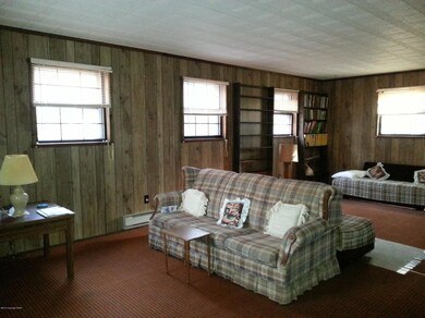 143 Oak Place, Blakeslee, PA 18610 - photo 3