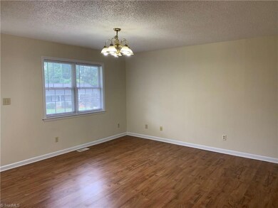 309 Church St, Reidsville, NC 27320 - photo 4